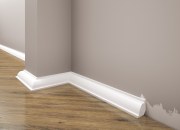Skirting boards white painted from extruded polystyrene 23*21